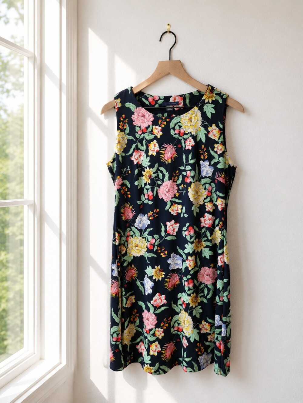 Tommy Hilfiger Women's 8 Navy Floral Sleeveless Shift Dress Stretch